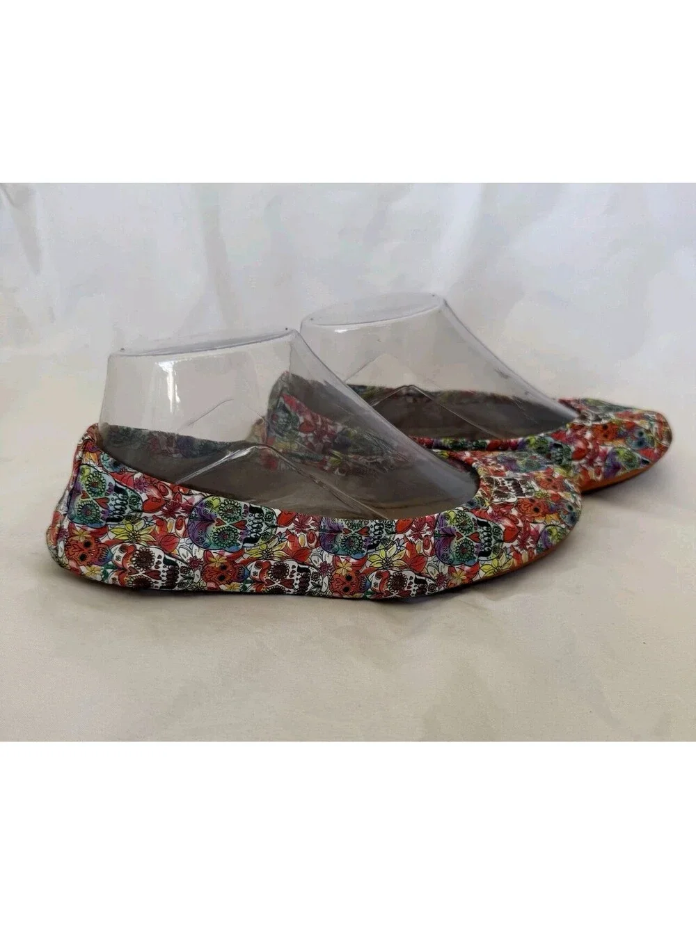 The Storehouse Flats Watercolor Sugar Skull Size 7 Foldable Leather